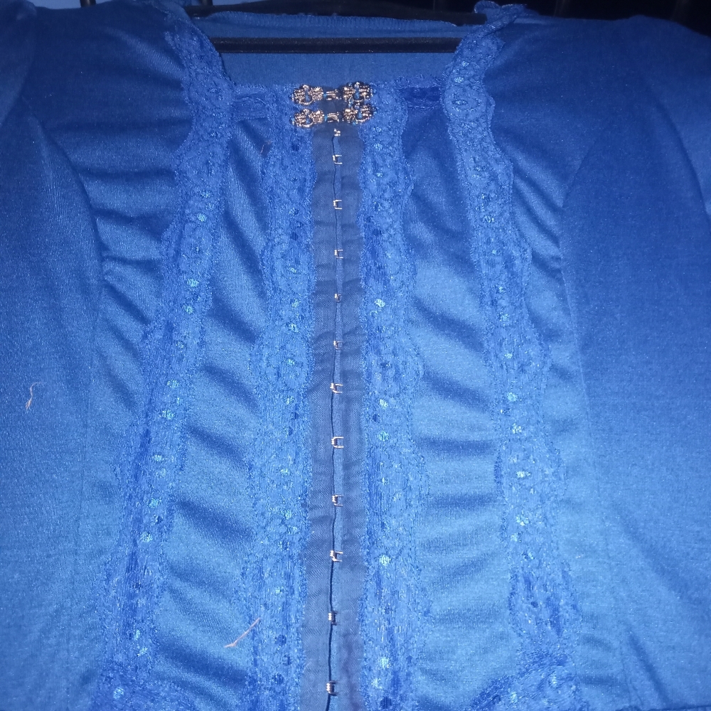 Lacey Blue Renaissance/Victorian style duster - Picture 4 of 7